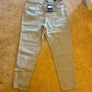 Missguided khaki mom jeans size 10.